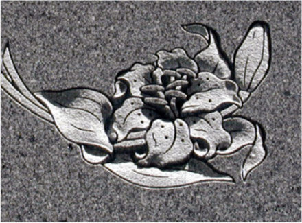 立体的な彫刻墓石