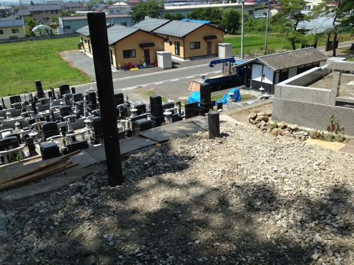 墓石を利用しての建替え2